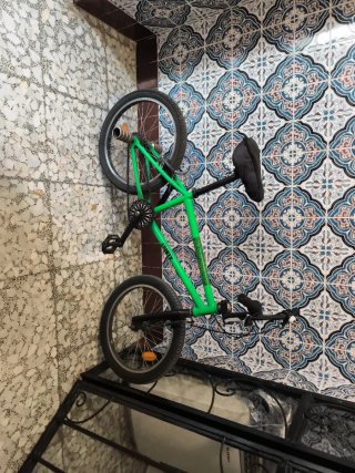 Bicicleta Cadete MMX Verde Casi Nueva
