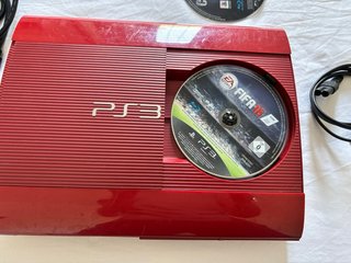 PlayStation 3 Super Slim Rossa