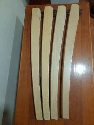 Conjunto mesa y 4 sillas comedor madera