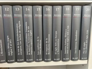 23 tomos de Historia Universal (recoger en Málaga