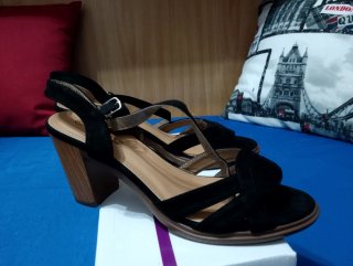 Sandalias negras talla 40 nuevas