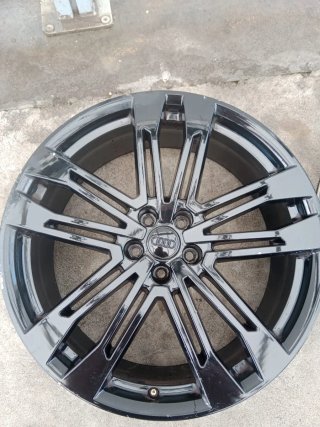Llantas Originales Audi 21” - Ronal