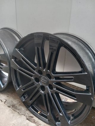 Llantas Originales Audi 21” - Ronal