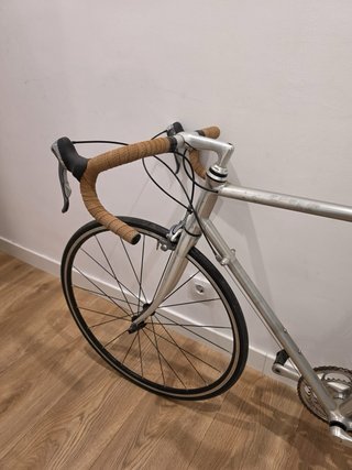 Bicicleta carretera vintage restaurada