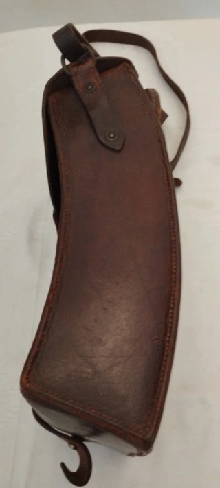 Cartera militar alemana de cuero