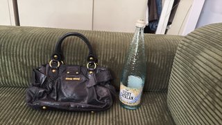 Bolso Marca Miu Miu Negro Piel Dorado