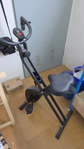 Bicicleta Estática Negra