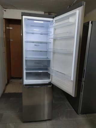 Nevera LG Inox clase D 203x60cm no Frost garantia