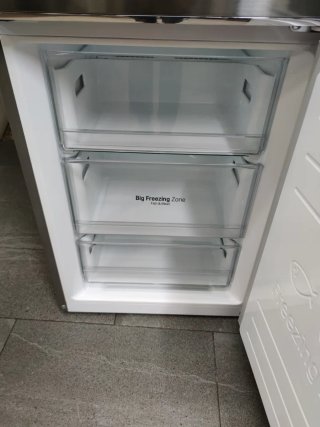 Nevera LG Inox clase D 203x60cm no Frost garantia