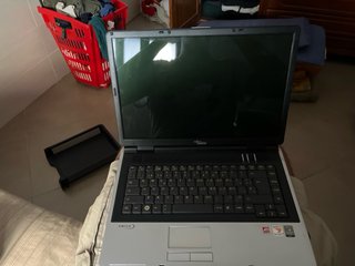 Fujitsu Siemens Ordenador (Reparable)