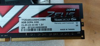 Memória RAM DDR4 TeamGroup Zeus 8GB