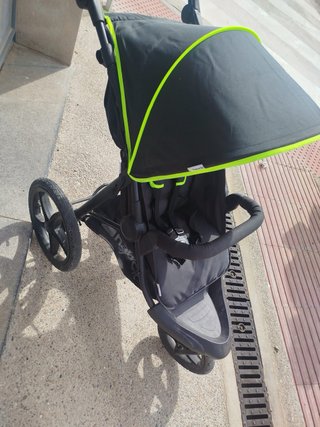 Carro 4x4 para bebé 10,7 kg