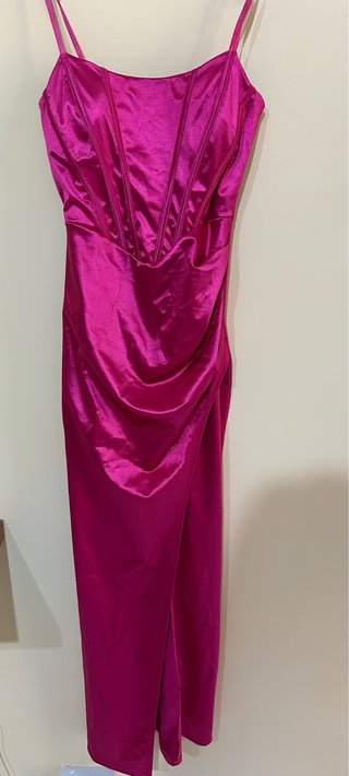 Abito da cerimonia fucsia