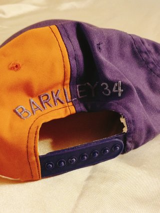 2 Cappelli GAP (nuovo) + NBA Phoenix Suns