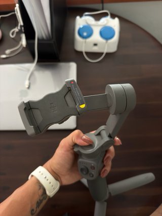 DJI Osmo Mobile Gimbal Estabilizador Smartphone