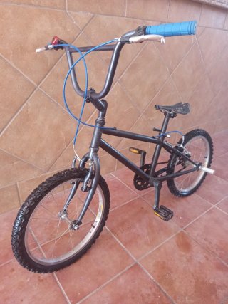 Bicicleta BMX Negra, medidas de rueda última foto