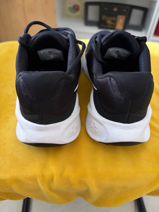 Scarpe Nike Revolution 7 Nero/Bianco