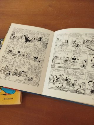 Tre libri Walt Disney