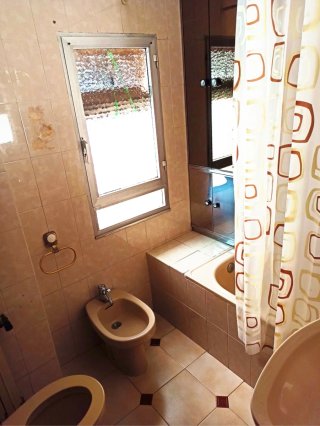 Habitación Amplia y Tranquila