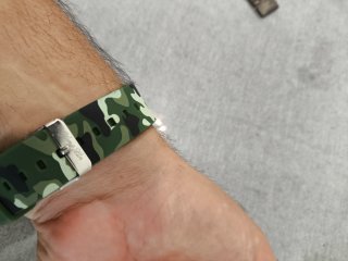 Orologio Yong Xin mimetico verde – Batteria nuova