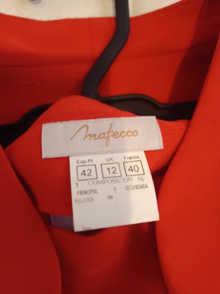 Conjunto Mujer Rojo Talla 42