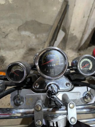 Moto Kinroad XT/125 Cyclone Cruiser