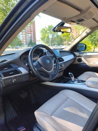 BMW X5 2010