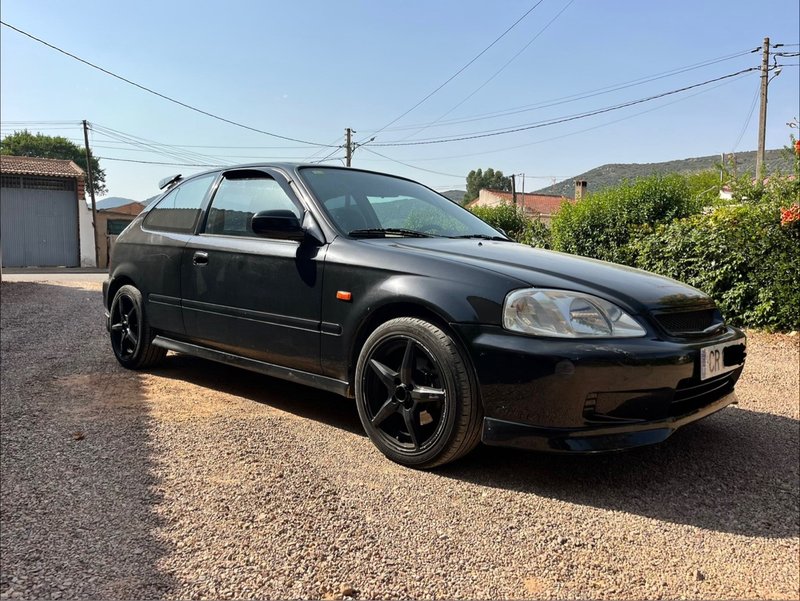 Honda Civic 2000 - foto 1