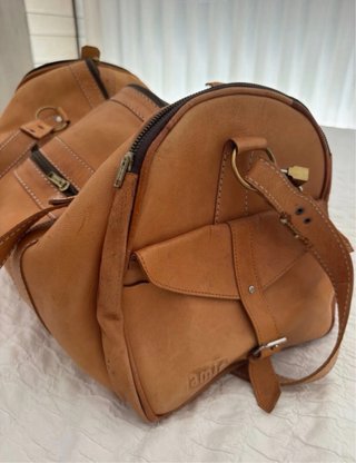 Maleta de viaje de cuero marrón