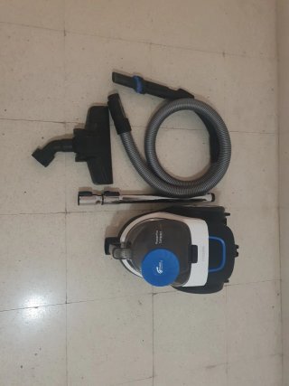 Aspirador Philips PowerPro Compact