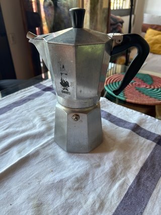Cafetera Moka Italiana Bialetti 12 Tazas