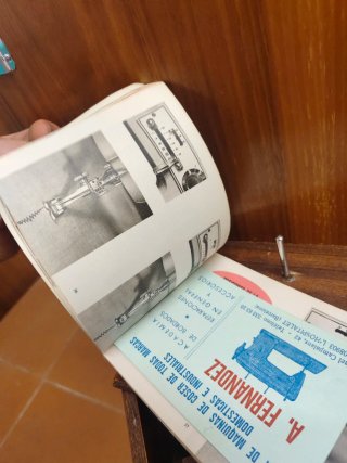 Máquina de coser Alfa 104