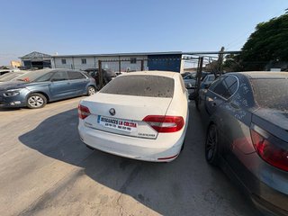 C1160 DESPIECE COMPLETO SKODA SUPERB 2014 2.0 TDI
