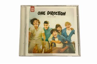 One Direction Made in the A.M. Ultimate Fan Editio