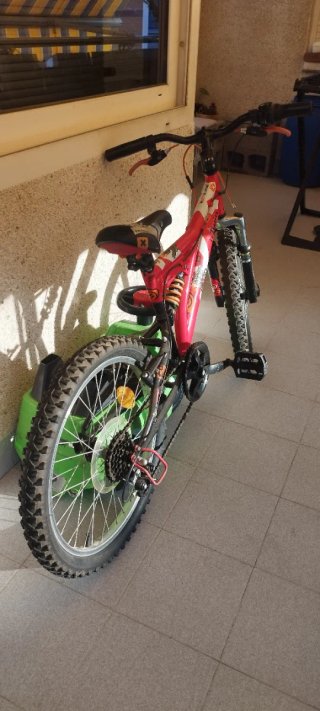 Bicicleta Montaña Suspensión delantera y trasera