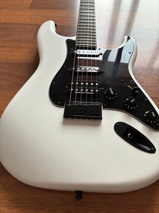 Fender Player II Stratocaster HSS Blanca