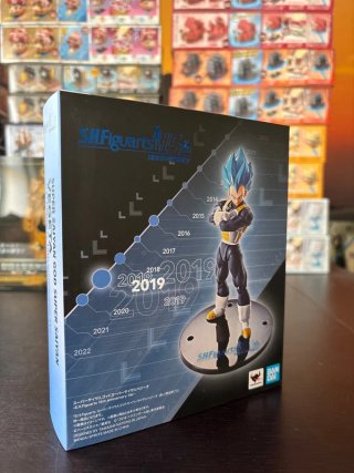 Super Saiyan God Vegeta SH Figuarts 15th annivers