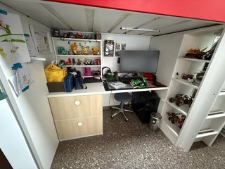 Cama alta Ikea Smastad