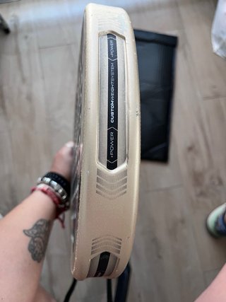 Pala Bullpadel Vertex 04 W 2025