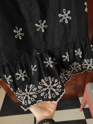 Vestido largo negro bordado ZARA algodón verano