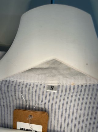 Camisa náutica rayas azules y blancas