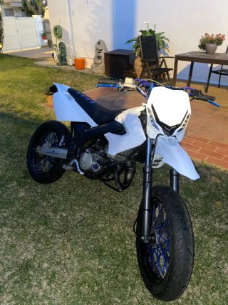 Derbi Senda X-treme 50cc Supermotard Blanca