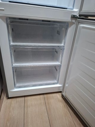 Frigorífico Hisense Total No Frost Inox