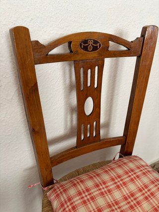 PAREJA DE SILLAS RÚSTICAS-MADERA ASIENTO DE ENEA