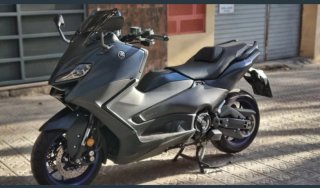 Yamaha TMAX 560