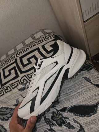 Calvin Klein Zapatillas Blancas y Negras