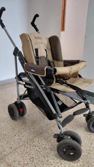 Silla de paseo infantil color beige