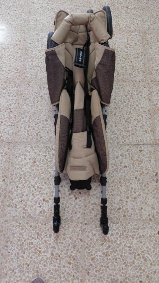 Silla de paseo infantil color beige