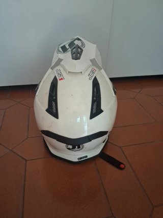 Casco Motocross JUST1 Carbono.