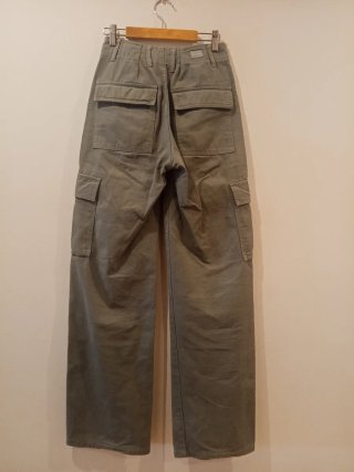 Pantalón cargo chica color gris talla 32